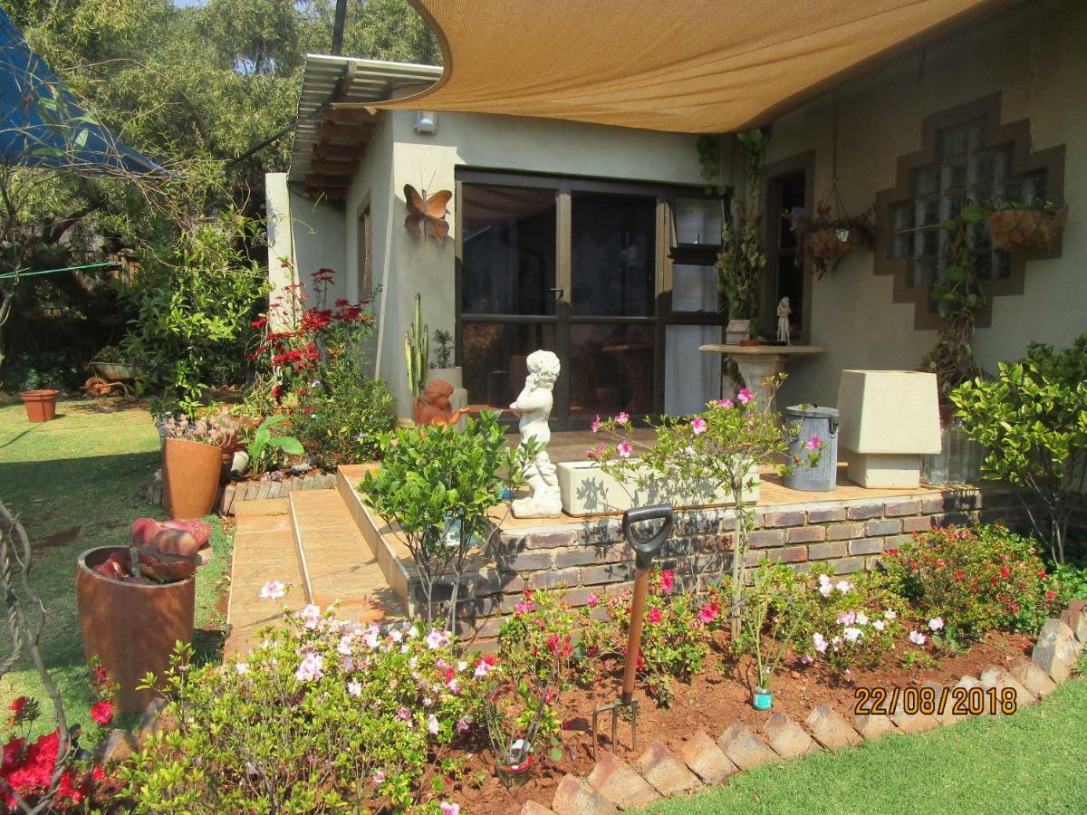 The Flat 52 On Davidson Villa Johannesburg Bagian luar foto