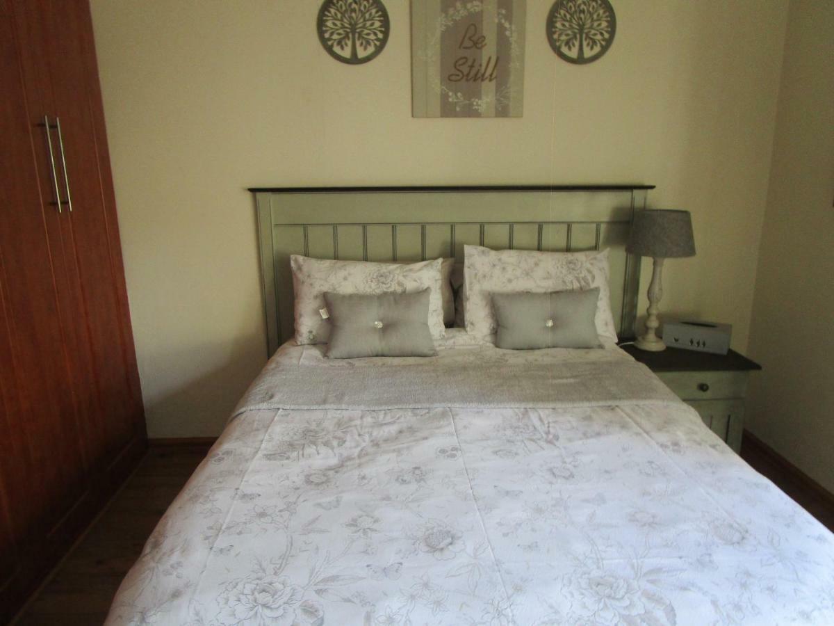 The Flat 52 On Davidson Villa Johannesburg Bagian luar foto
